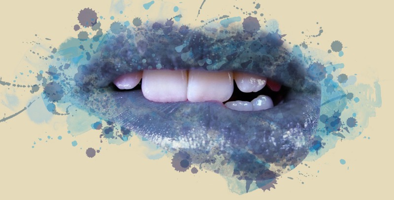 Как отбелить зубы